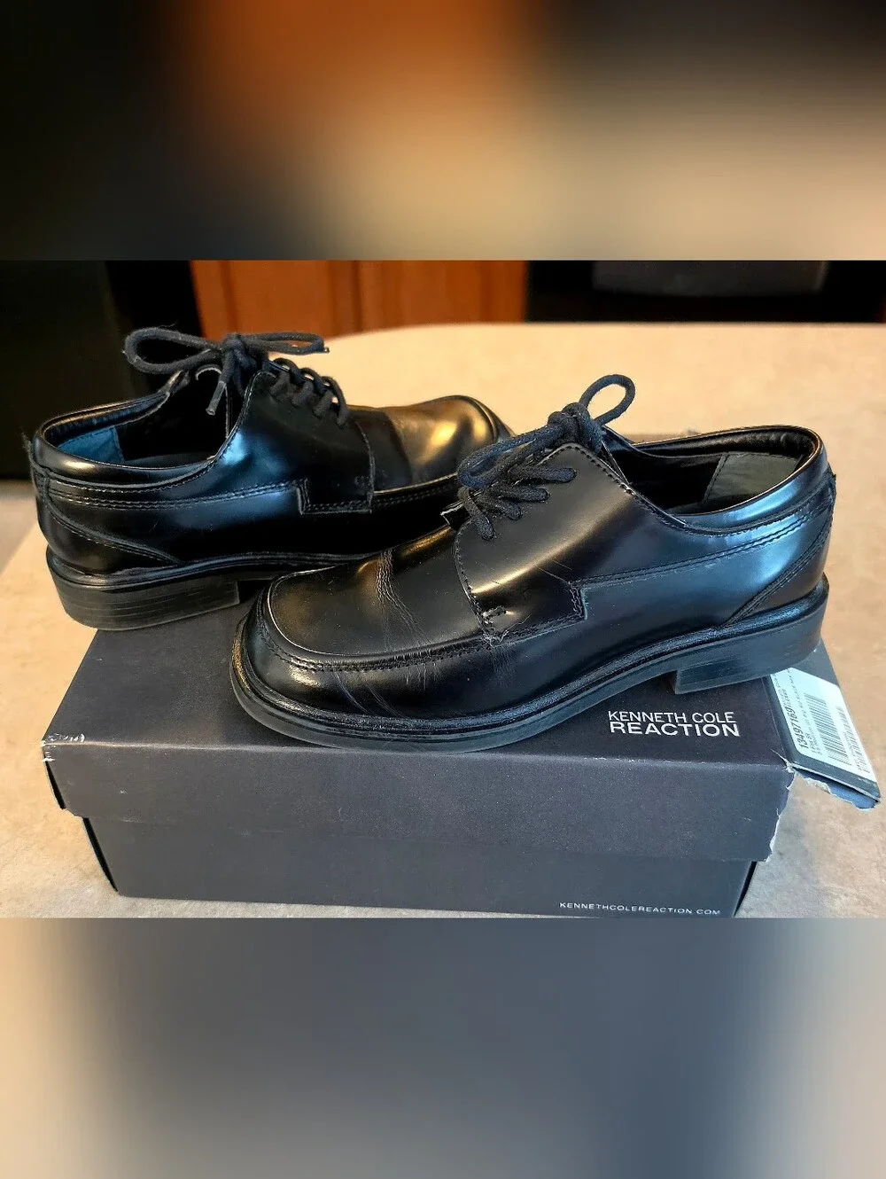 Boys Sz 3.5 Kenneth Cole Reaction Black Leather Dress Shoes